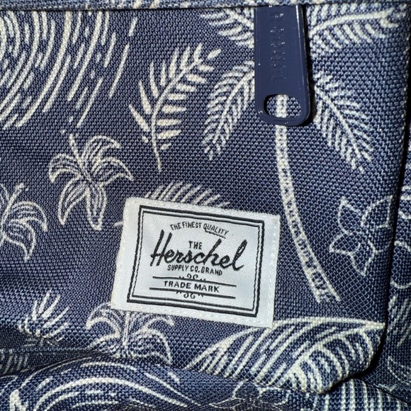 Herschel Supply Company Blue Tropical Print Sling Bag - Picture 2 of 7